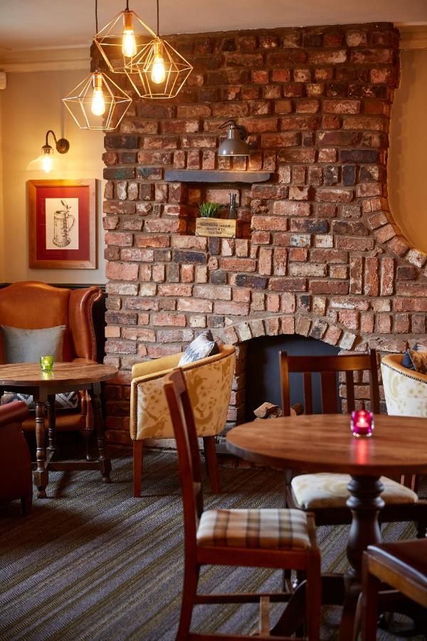 Pen&Parchment by Greene King Inns Stratford-upon-Avon Exterior foto